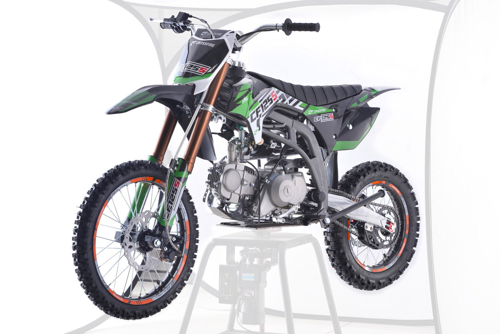 Кроссфаер мотоцикл. Dirt 150 Bike зеленый. Dirt Bike 125. CF 125cc. Альфа SX 125 зелёная.