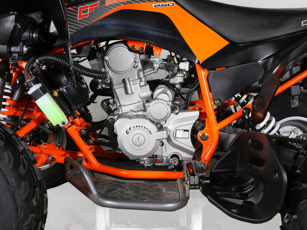 crossfire-mustang-evo-2-atv-orange-black-engine-2